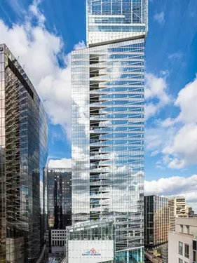 photo_sg_2019_-_valode_pistre-tour_st_gobain-la_defense-imp-d-057